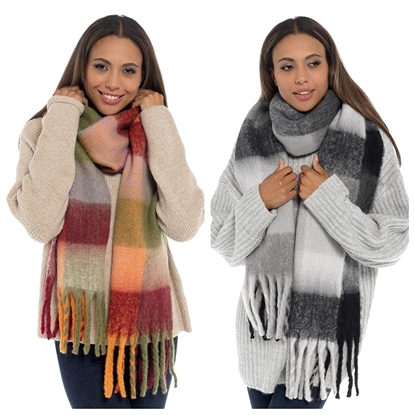 Picture of £7.99 LADIES CHECK SCARVES 2 ASSTD