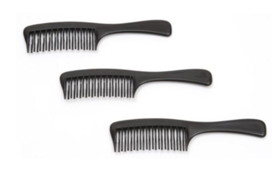 Picture of £0.79 DETANGLE COMB BLACK LOOSE