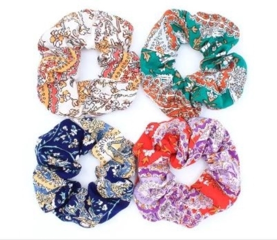 Picture of £1.29 MOLLY ROSE FLORAL SCRUNCHIES